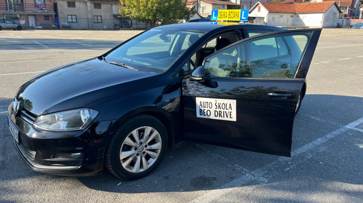 Auto-skola-Beo-Drive-B-kategorija-716x400